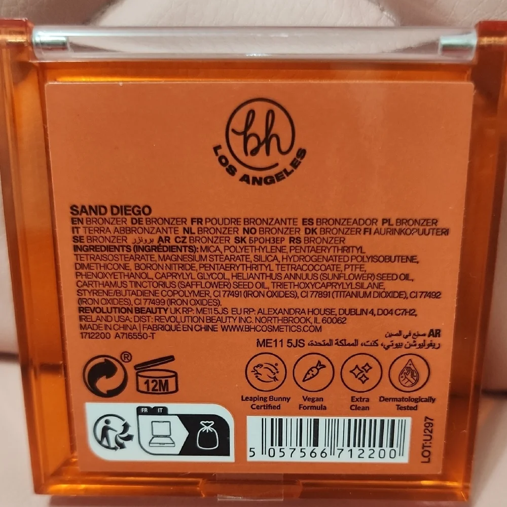 BH Cosmetics Full Heat Matte Bronzer- San Diego